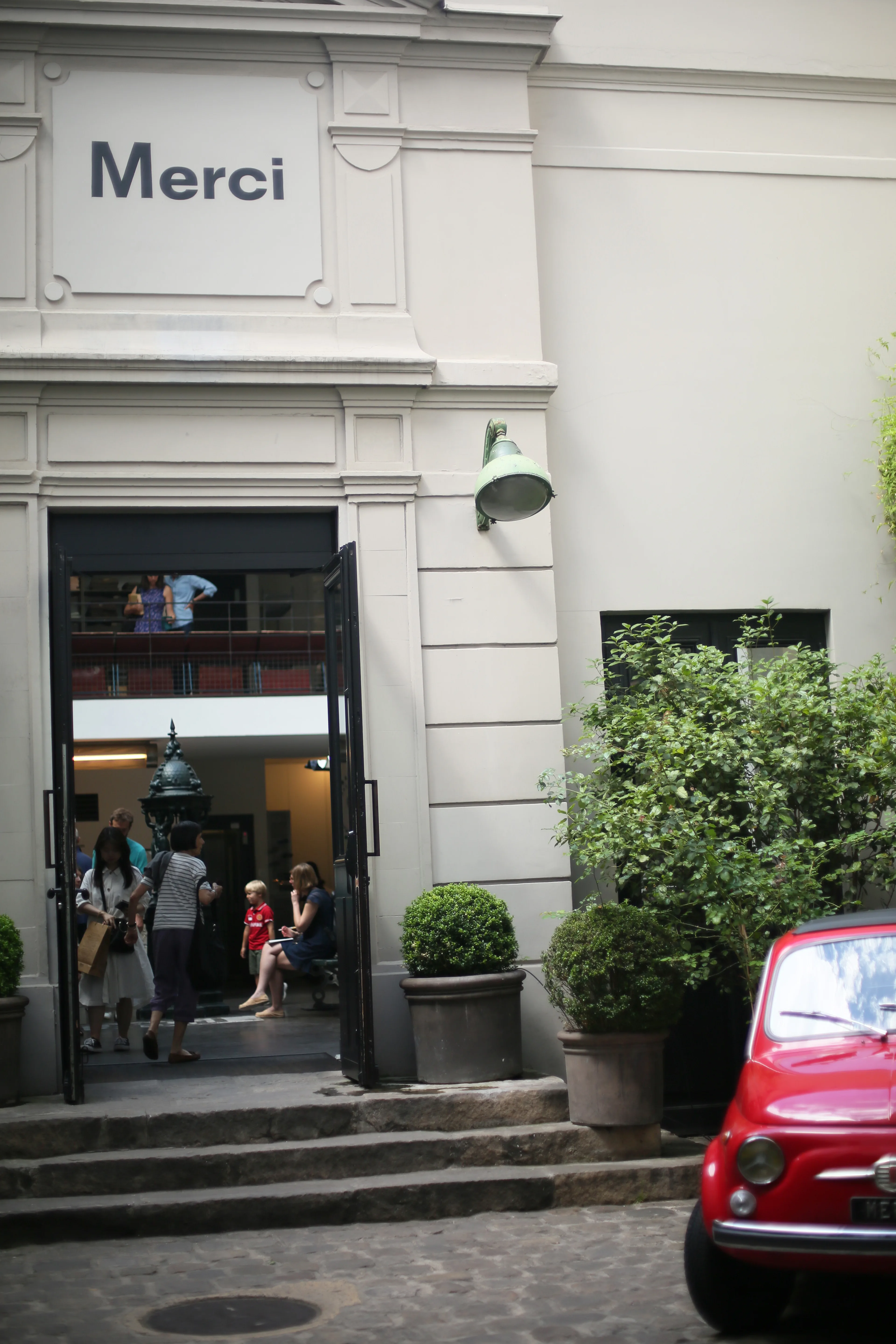 Merci Pic 1